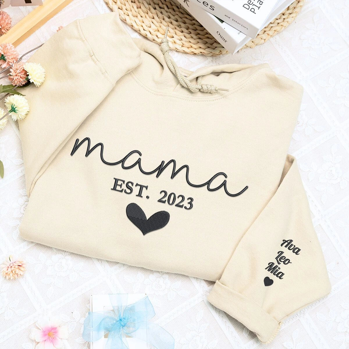 Personalized Special Aunt Custom Sweatshirt with Children Names Embroidered